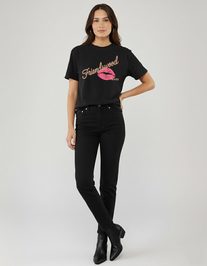 Friendswood Texas Kiss Print T-Shirt Vintage Style Custom Unisex Graphic Tee